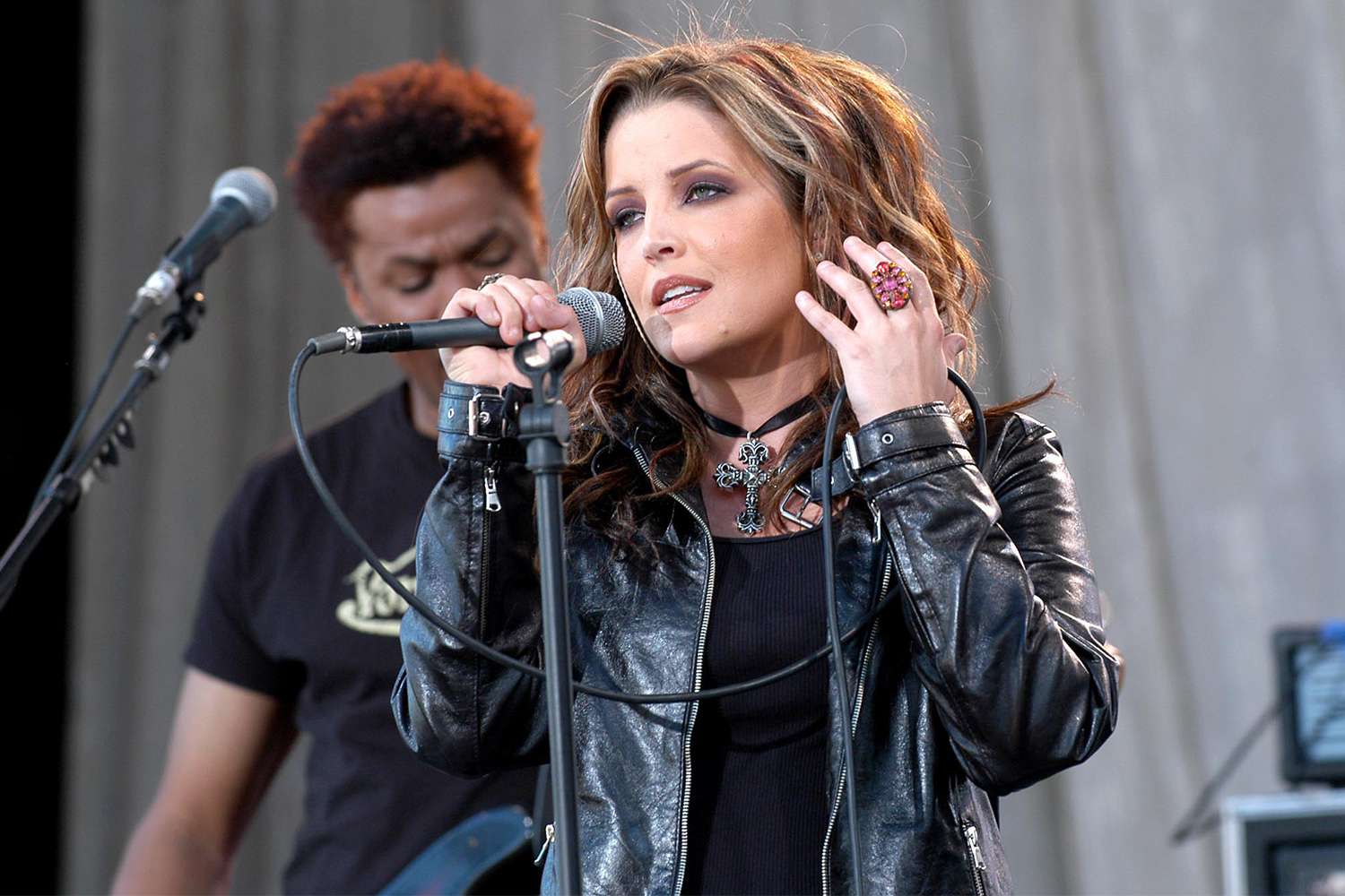 Lisa Marie Presley during Lisa Marie Presley First Public Performance Taped for Good Morning America at El Capitan Parking Lot in Hollywood, California, United States. ***Exclusive*** (Photo by Jeff Kravitz/FilmMagic, Inc)