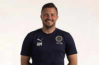 Andy Mangan, entrenador asistente en el Stockport