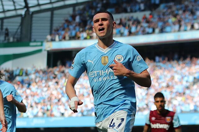 Manchester City's Phil Foden celebrates after scoring