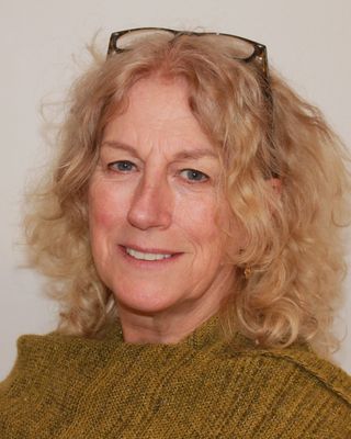 Photo of Joanne Carney-Osborne, MSc, MUKCP, Psychotherapist