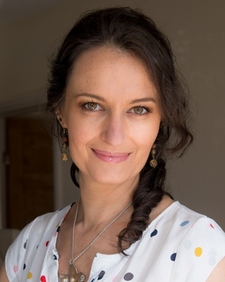 Photo of Dr Lara Zibarras, PhD, AFBPSsS, Psychologist