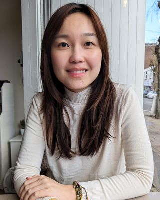 Photo of Kathleen Lo, MSc, MBABCP, Psychotherapist