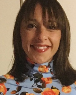 Photo of Tricia Di Pino, MA, BPC, Psychotherapist