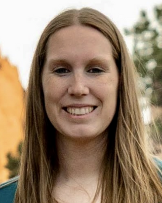 Photo of Megan Veldhuizen, LCSW, MSW, Clinical Social Work/Therapist