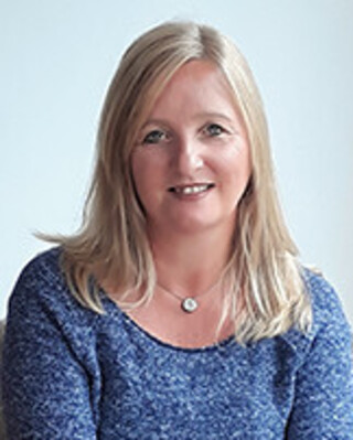 Photo of Melanie Jane Hallows - melaniehallowscounselling.co.uk, DCounsPsych, MBACP Accred, Counsellor