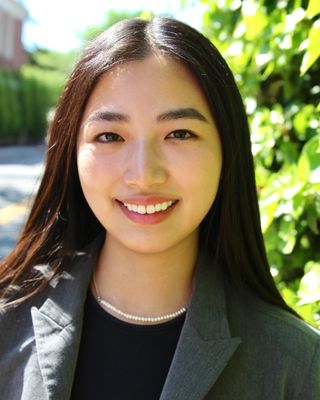 Photo of Lydia Li, MA, Pre-Licensed Professional