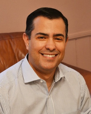 Photo of Ricardo E. Sardiña, LMHC, Counselor