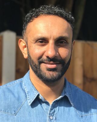 Photo of Aman Johal, MBABCP, Psychotherapist