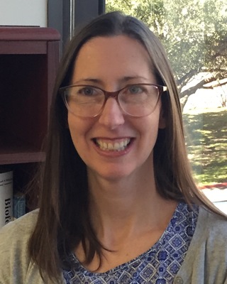 Photo of Sara Arnold, LCSW, Clinical Social Work/Therapist