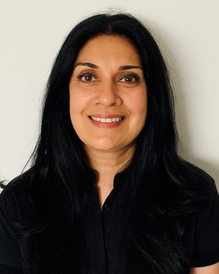 Photo of Sophie Singh, DCounsPsych, BACP, Counsellor