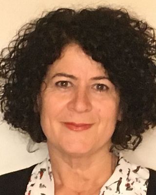 Photo of Saziye Ryan, MBABCP, Psychotherapist