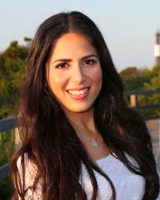 Photo of Rachel Steinhardt, LMHC, MS Ed, BA, Licensed Professional Counselor