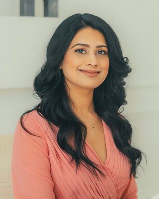 Photo of Rupinder (Rupi) Multani, RP, MACP, Registered Psychotherapist