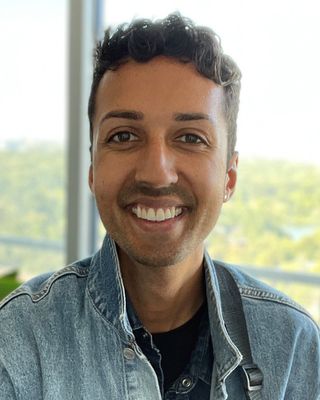 Photo of Daniel Arun Robinson, Registered Psychotherapist