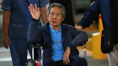 Peru's former President Alberto Fujimori leaves the Centenario Clinic in Lima on January 04, 2018, where he was hospitalised and where he received a pardon from President Kuczynski.