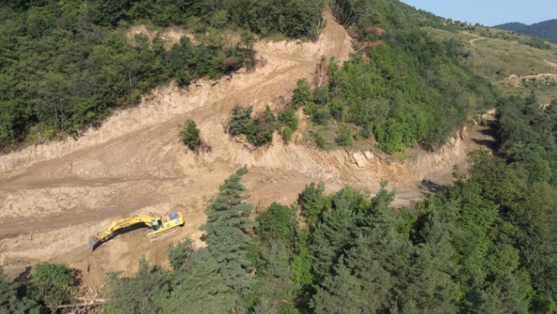 Lucrările pentru autostrada de pe Valea Oltului