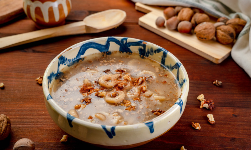 Romania,Traditional,Food,Desert,Macinici,Or,Mucenici,On,Traditional,Plate