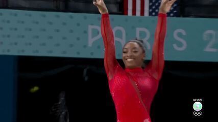 Simone Biles tira 14,900 no segundo salto da final do solo dos Jogos de Paris 2024