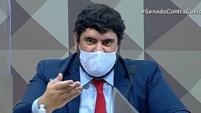 Depoente foi questionado pelo senador Alessandro Vieira sobre festa no Mané Garrincha, organizada pelo filho do presidente, durante a pandemia