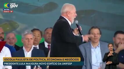 Lula discursa em Osasco