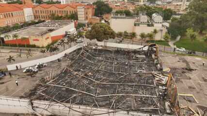 Incêndio destrói exposição da Warner Bros no Shopping Nova América