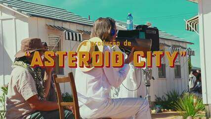 Veja bastidores de participação de Seu Jorge em novo filme de Wes Anderson