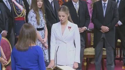 Princesa da Espanha presta juramento a Parlamento formado por metade de mulheres