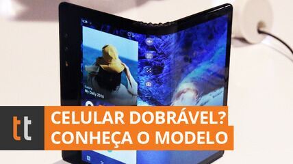 Celular com tela dobrável: conheça o primeiro smartphone com display flexível