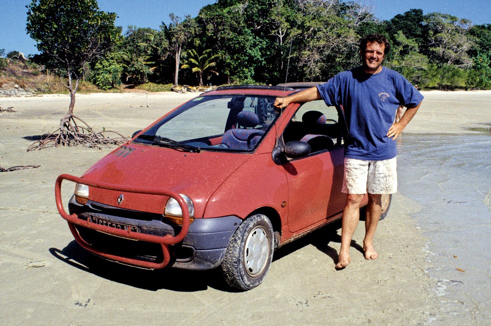 Renault Twingo de 1994 em expedição na Austrália — Foto: Divulgação