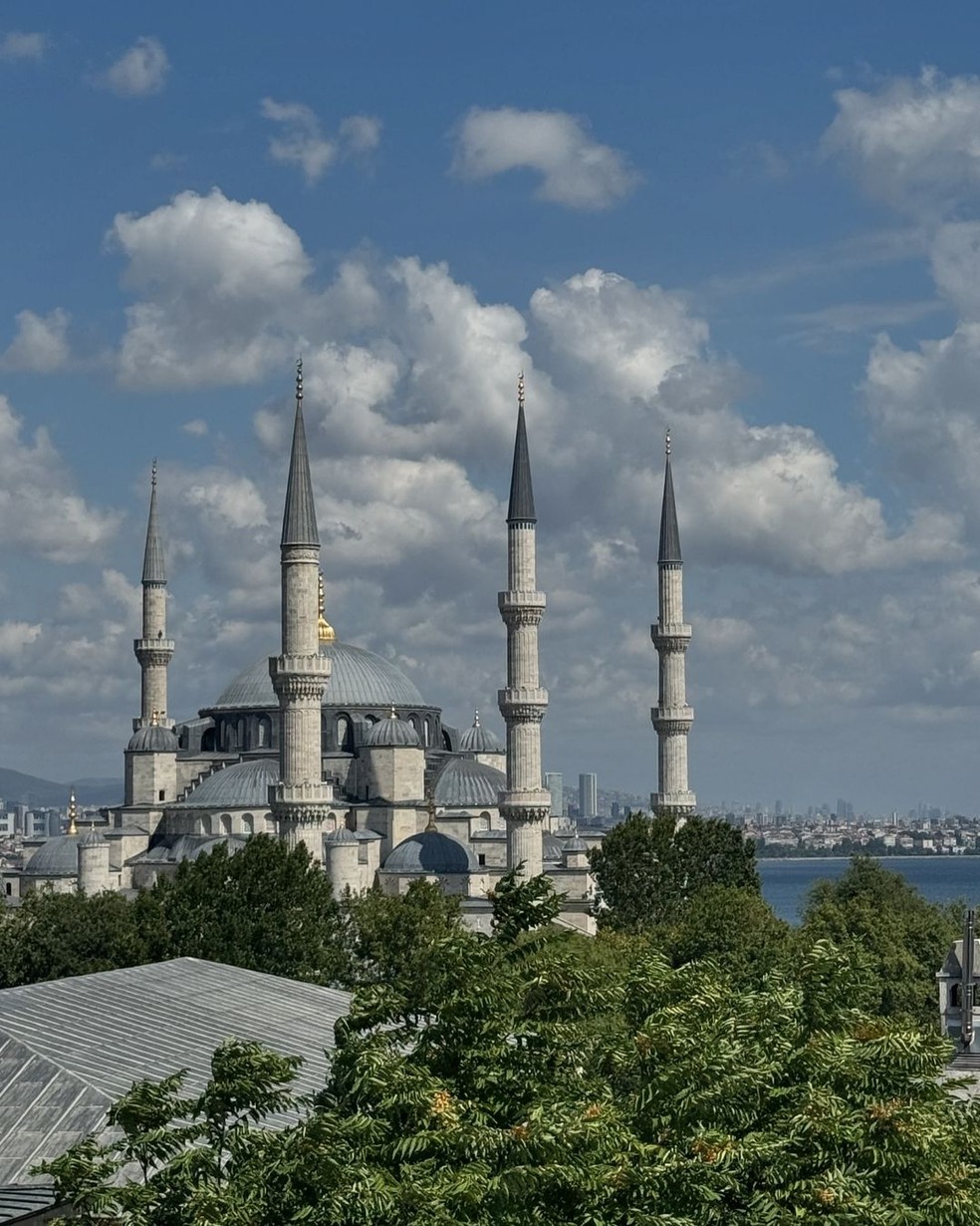 Mariana Rios publicou fotos de alguns lugares belíssimos de Istambul — Foto: Instagram / Reprodução