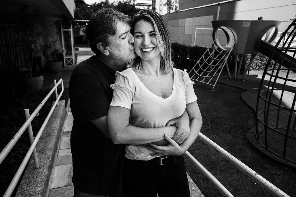 Marcela com o marido — Foto: Reprodução/Instagram