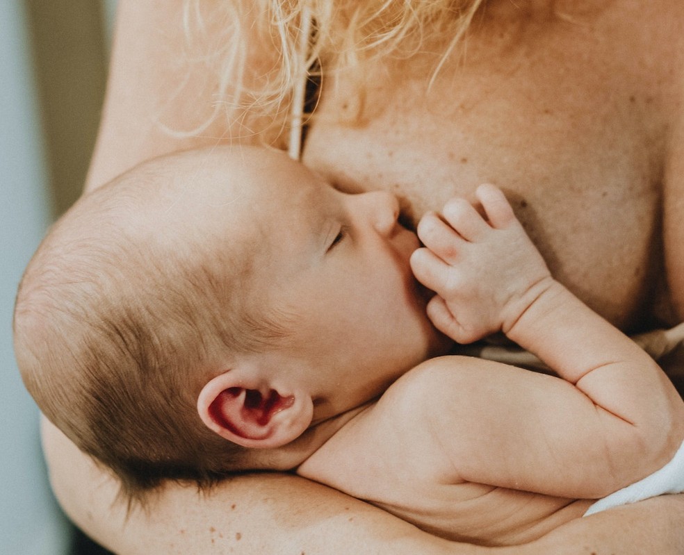 Atletas francesas em fase de amamentação poderão dormir com os filhos em hotel — Foto: Pexels