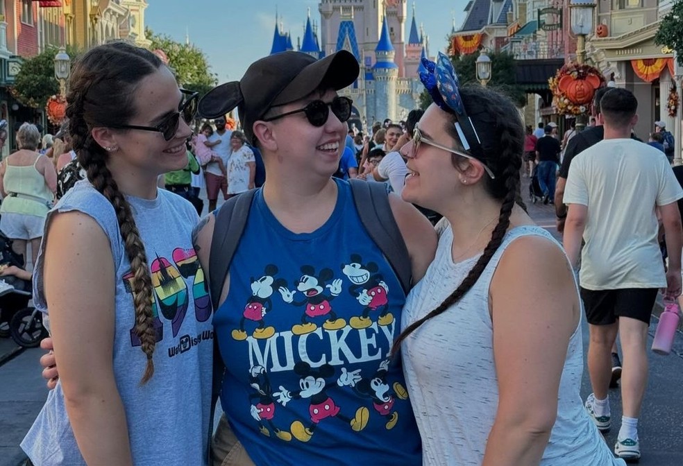 Trisal teve início em viagem à Disney — Foto: Reprodução/Instagram