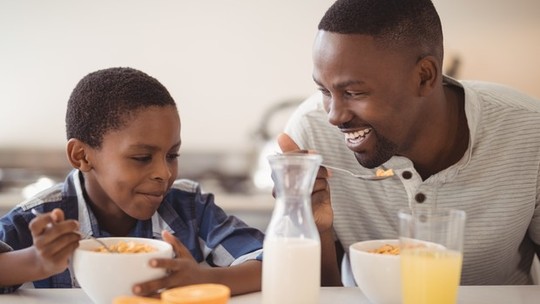 Pais com dieta inadequada podem afetar saúde dos filhos