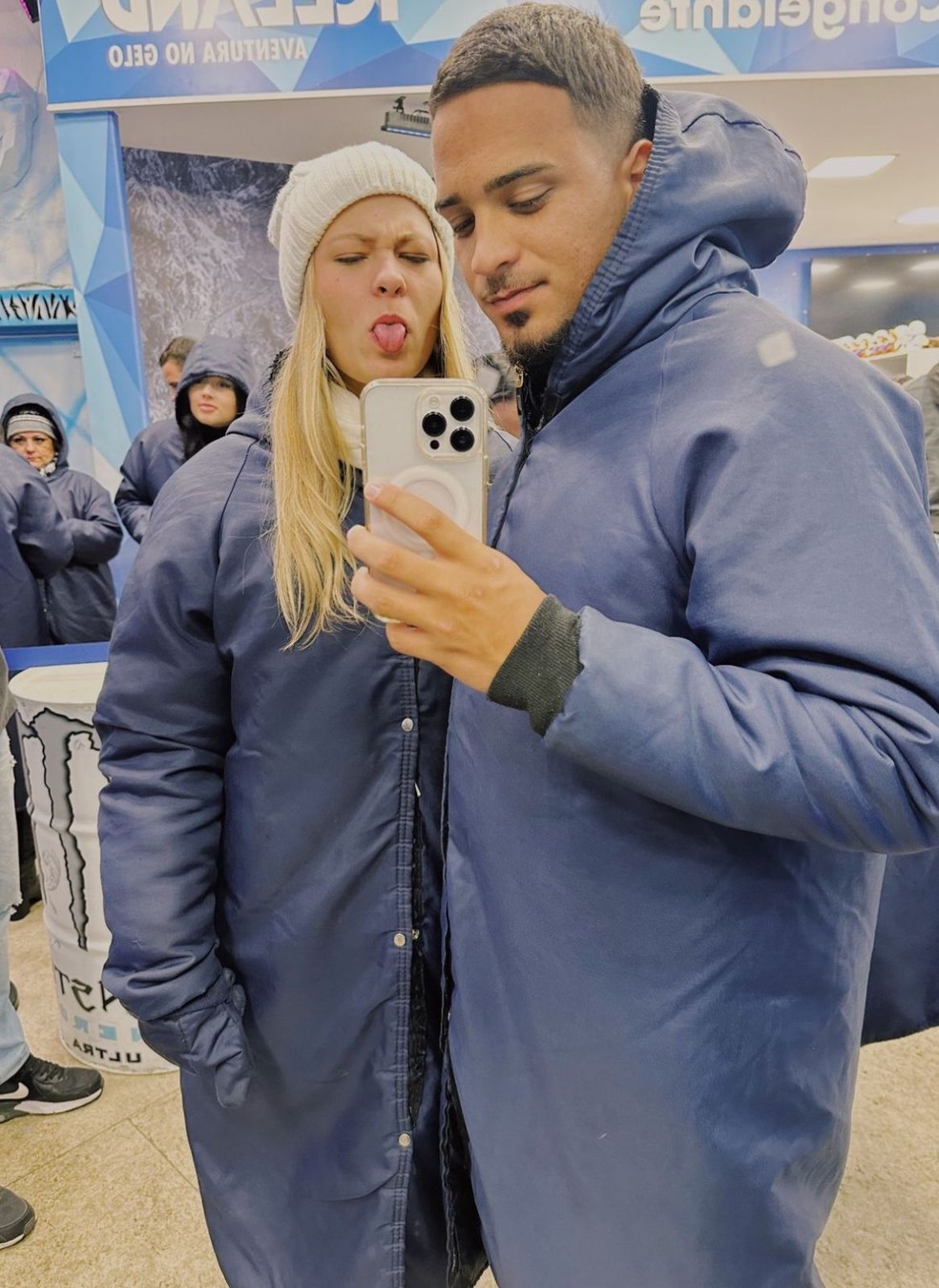 Nikki Meneghel com novo namorado — Foto: Reprodução/Instagram