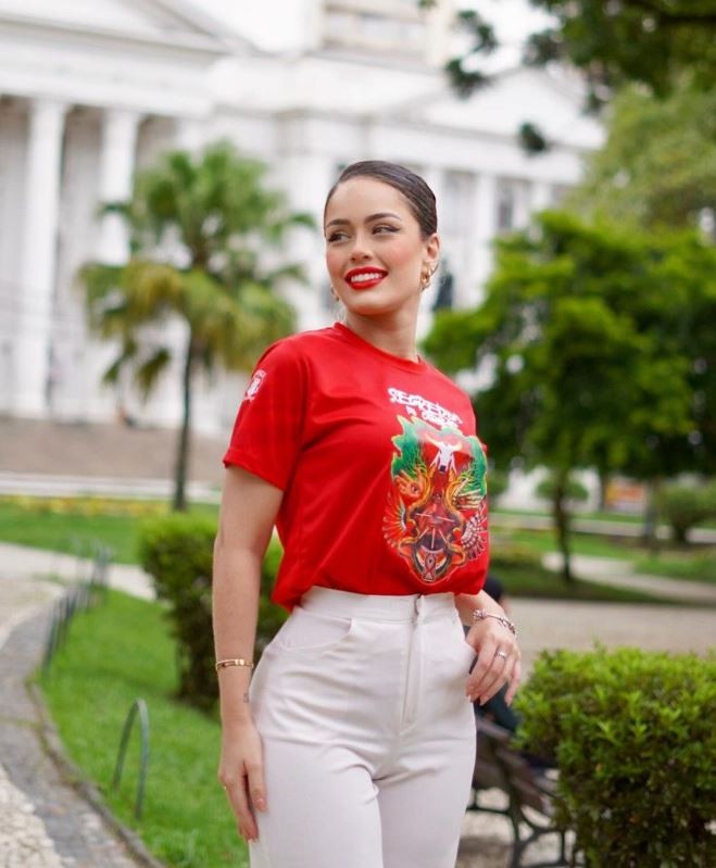 Valentina Coimbra, Sinhazinha do Boi Garantido — Foto: rep/ instagram