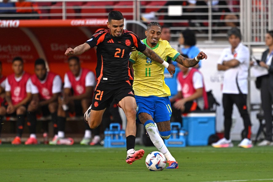 Muñoz e Raphinha foram os autores dos gols do empate entre Brasil e Colômbia