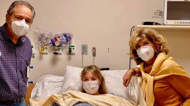Filha de Silvia Poppovic fez transplante de medula ósseo para salvar o pai, que morreu em 2022 — Foto: Instagram