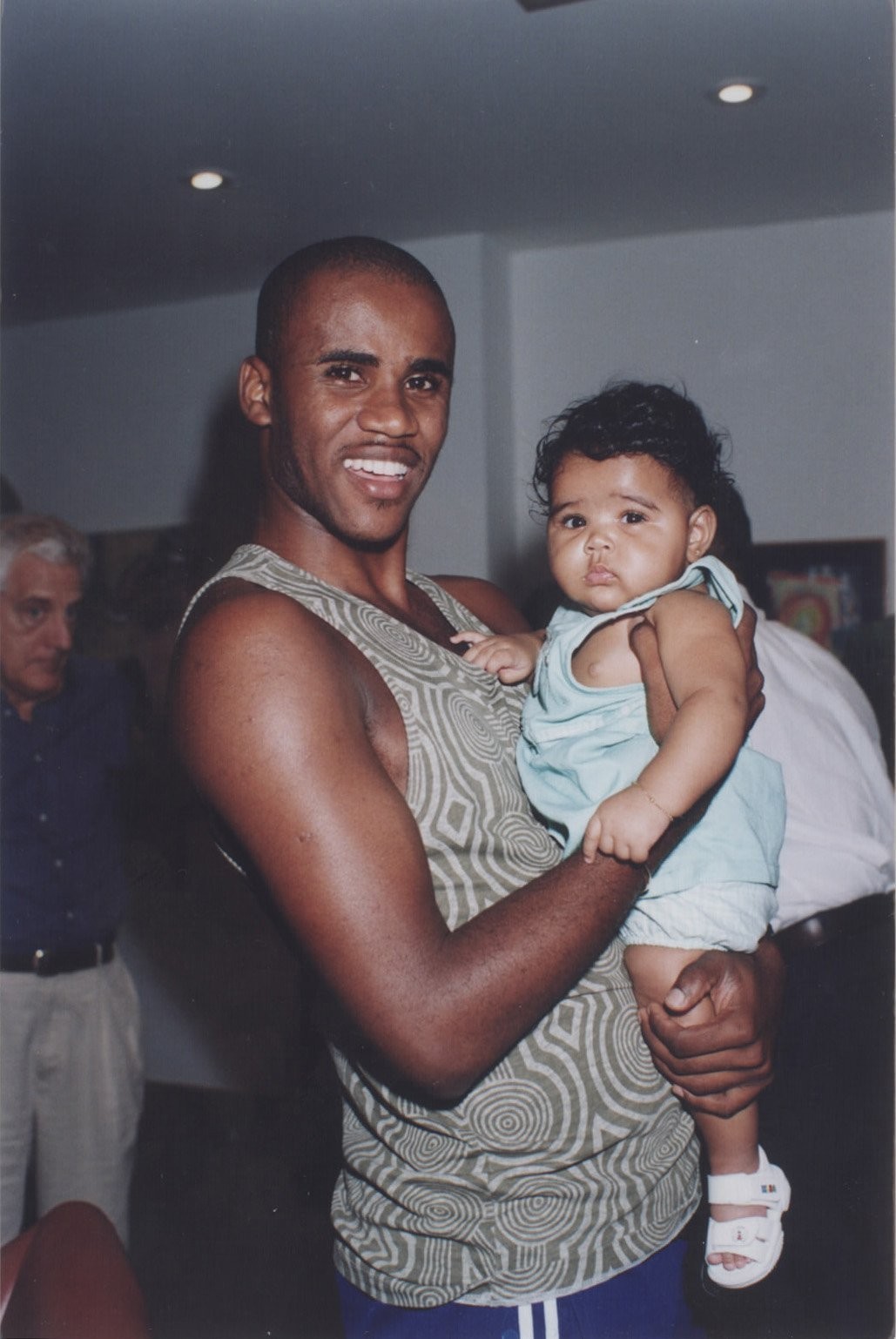 Claudinho com a filha, Andressa— Foto: EXTRA