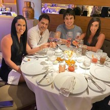 Amabylle Eiroa, Igor Camargo, Graciele Lacerda e Zezé Di Camargo — Foto: Reprodução