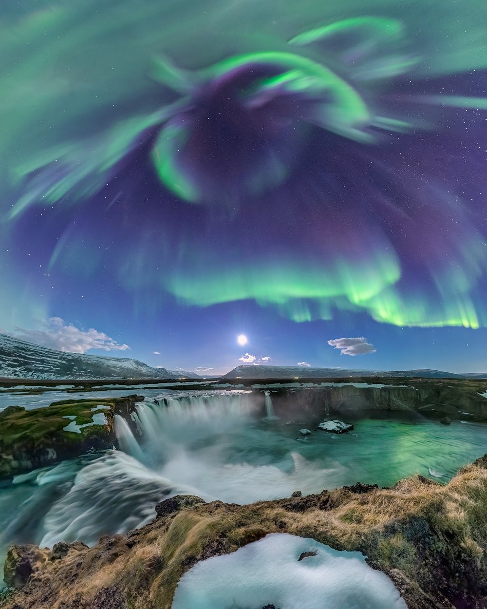 Foto premiada como bronze na categoria "paisagens e ambientes do planeta Terra"