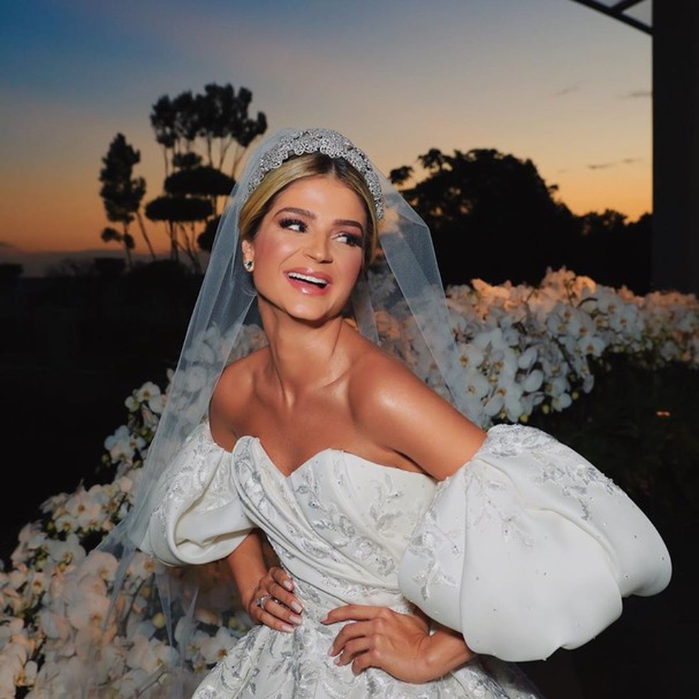 Vestido de casamento de Thássia Naves é avaliado em R$ 1,5 milhão (Foto: Reprodução/Instagram) — Foto: Glamour