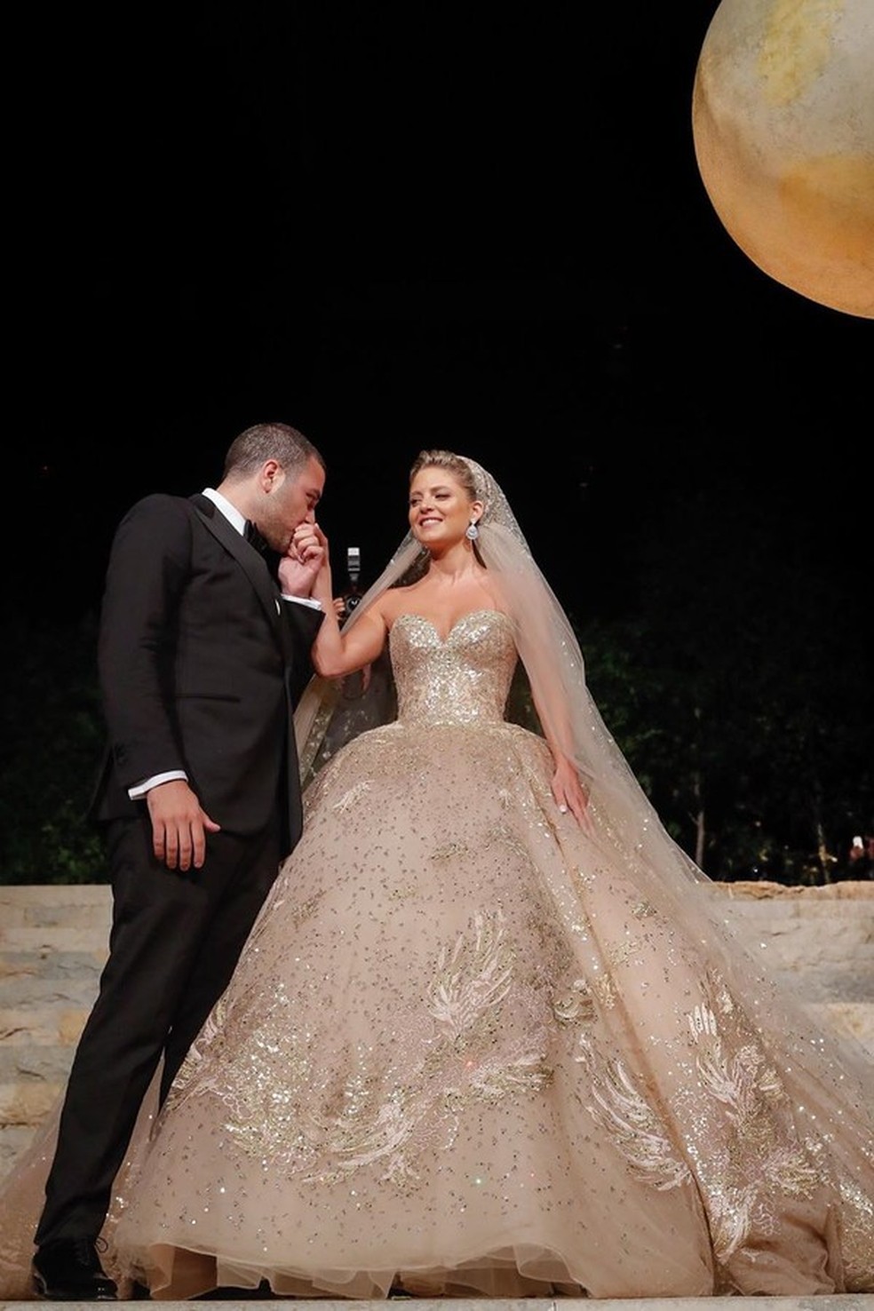 Muito luxo! Os detalhes do casamento mais comentado dos Emirados Árabes (Foto: Reprodução/Instagram) — Foto: Glamour