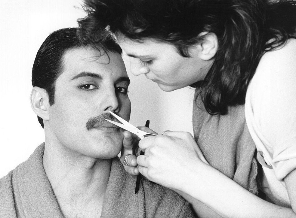 Freddie Mercury apostava sempre no estilo Chevron (Foto: Getty Images) — Foto: GQ