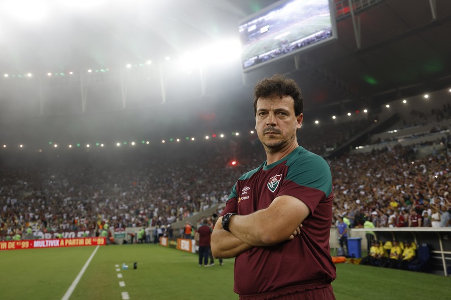 Fernando Diniz, técnico do Fluminense e interino da Seleção Brasileira