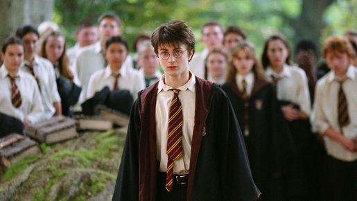 'Chegava bêbado; há cenas em que pareço fora de mim', diz Radcliffe sobre Potter