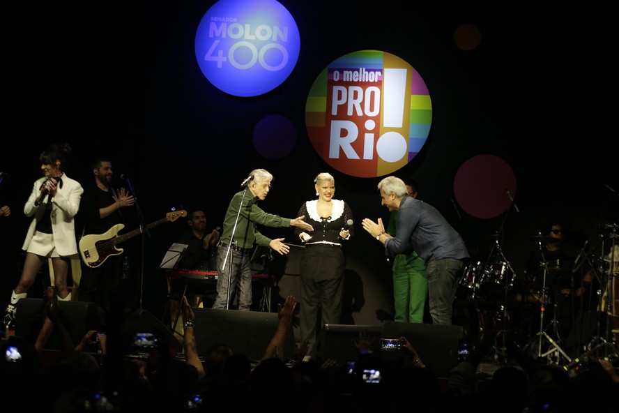 Show de Caetano Veloso e outros artistas no Circo Voador organizado em 2022 para arrecadar recursos para o então candidato ao Senado pelo Rio de Janeiro Alessandro Molon (PSB)