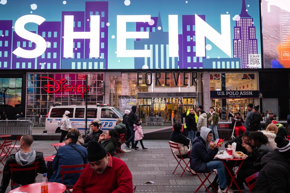Loja pop-up da Shein dentro da Forever 21 da Times Square, em Nova York — Foto: Yuki Iwamura/Bloomberg