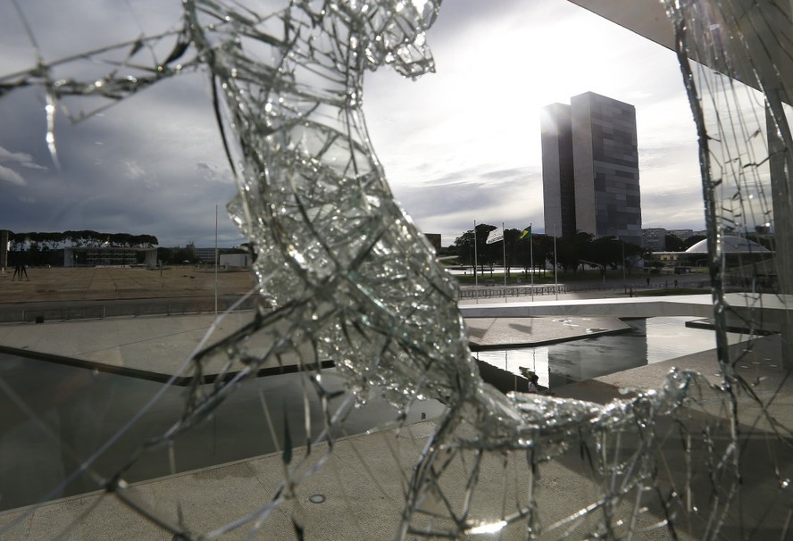 Palácio do Planalto depredado após atos golpistas do 8 de janeiro