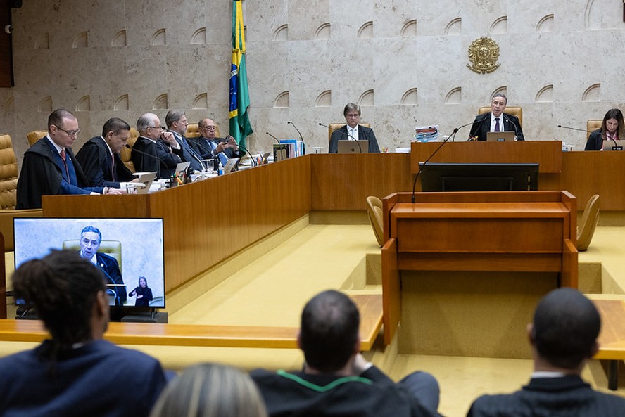 Plenário do STF durante sessão de julgamento